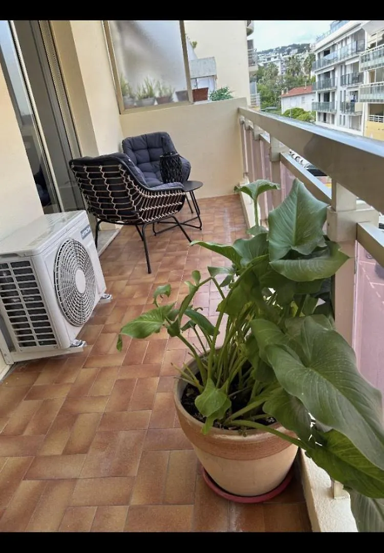 Apparement T2 Pour 4 Personnes Apartment Cannes 0*,